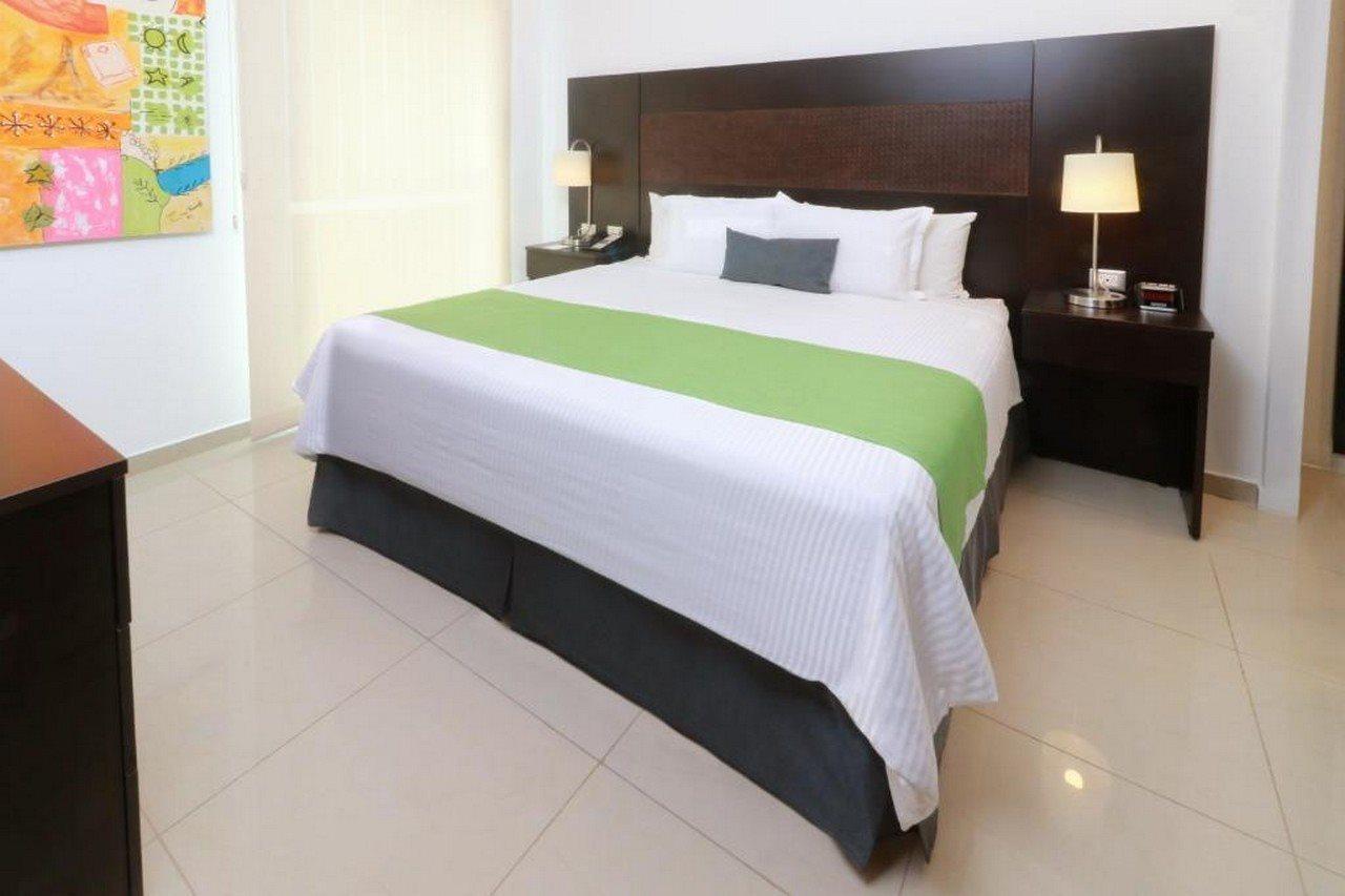 Wyndham Garden Guadalajara Acueducto Ξενοδοχείο Zapopan Εξωτερικό φωτογραφία