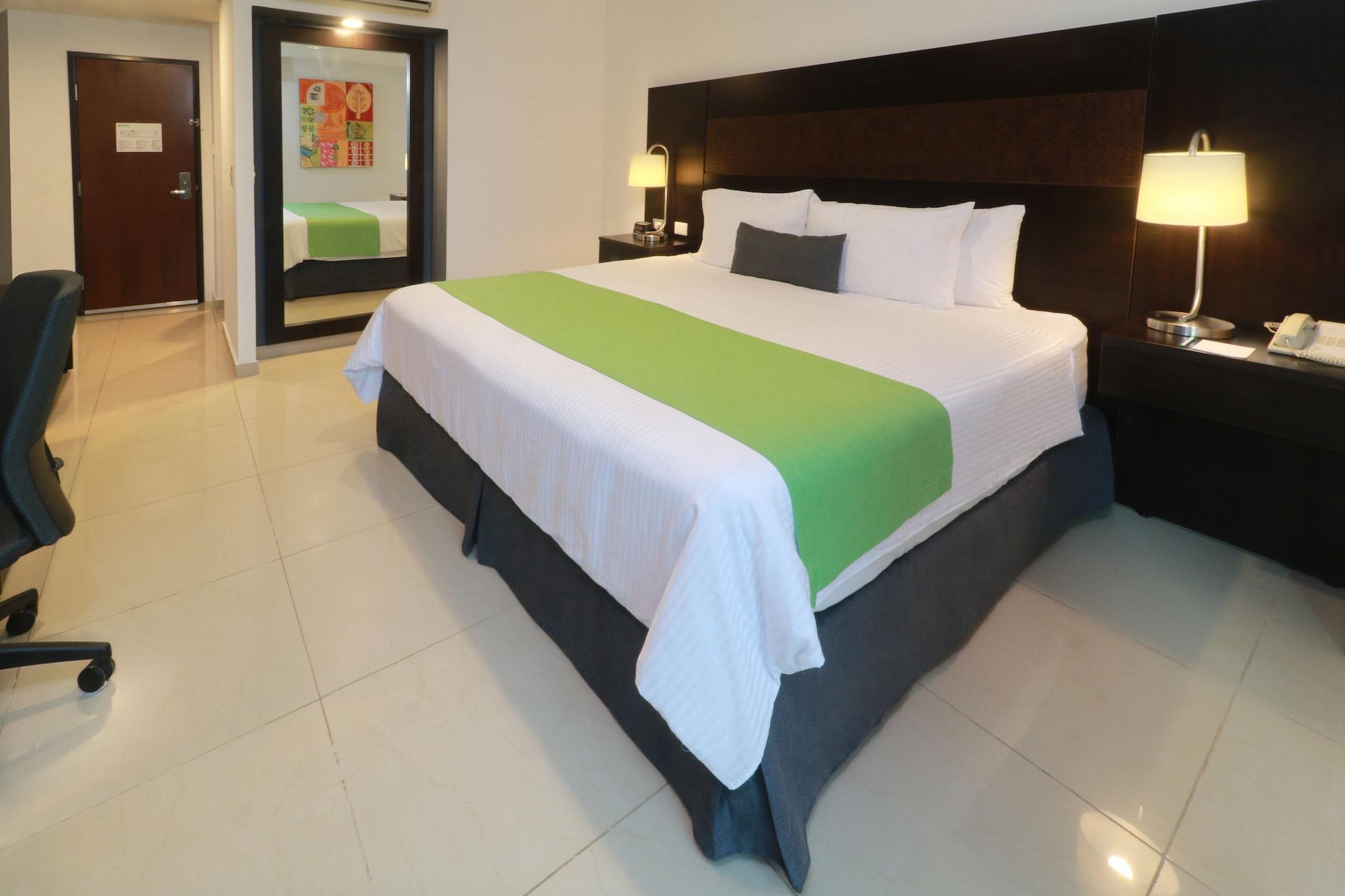 Wyndham Garden Guadalajara Acueducto Ξενοδοχείο Zapopan Εξωτερικό φωτογραφία