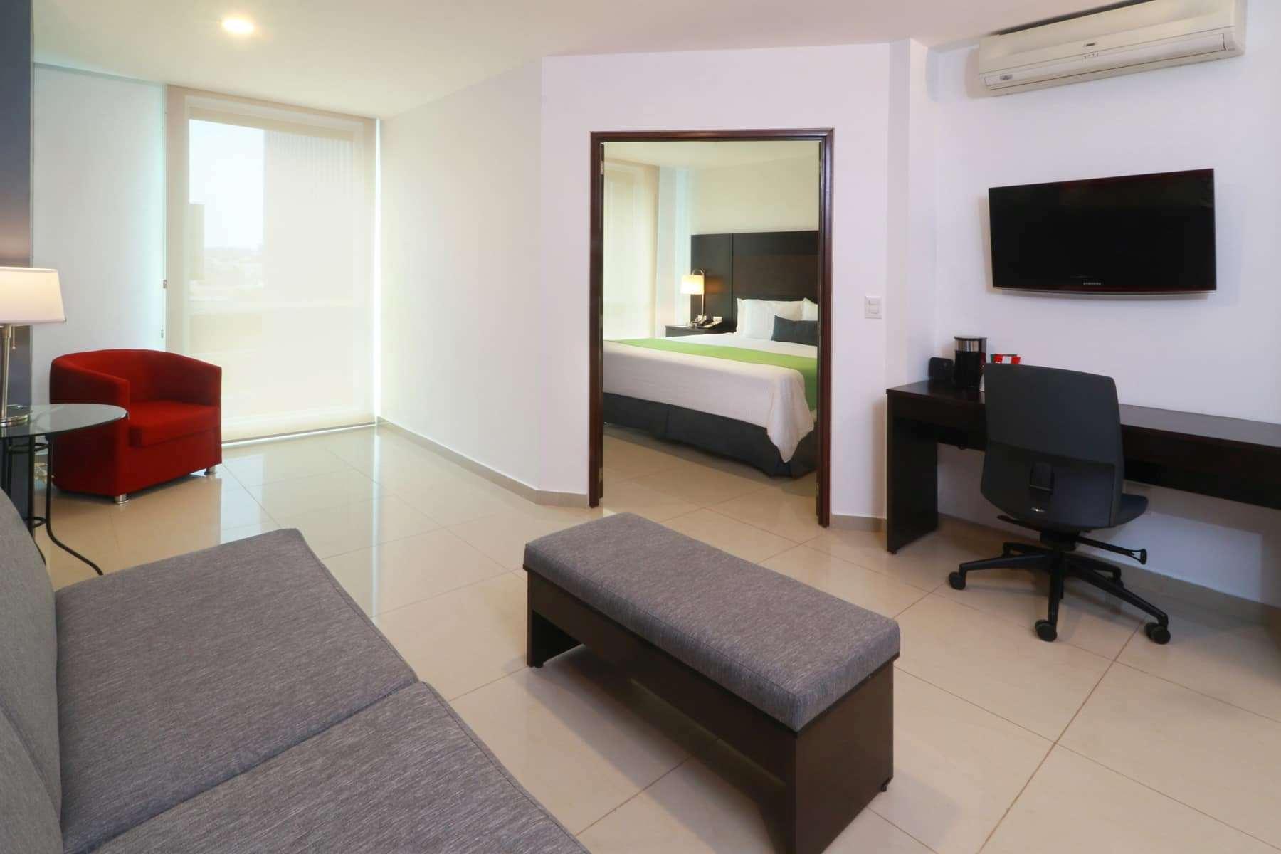 Wyndham Garden Guadalajara Acueducto Ξενοδοχείο Zapopan Εξωτερικό φωτογραφία