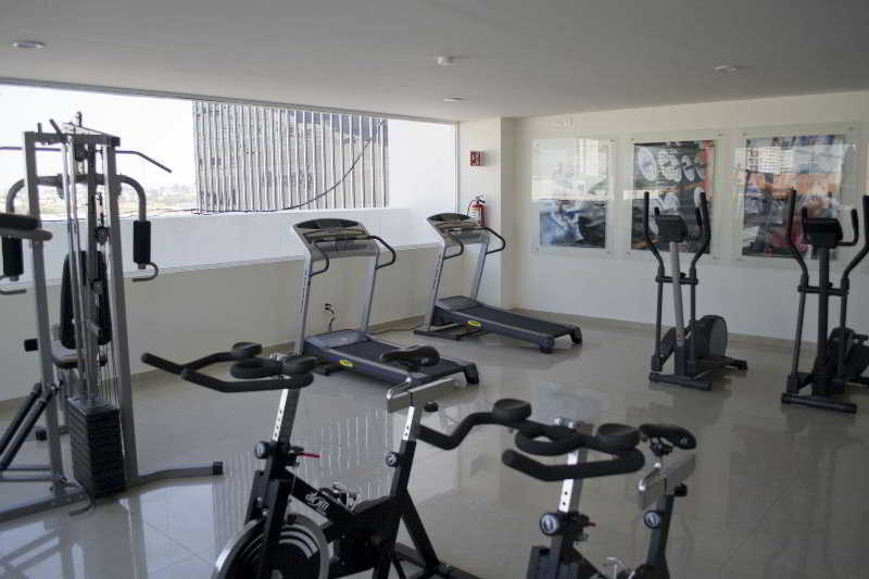 Wyndham Garden Guadalajara Acueducto Ξενοδοχείο Zapopan Εξωτερικό φωτογραφία