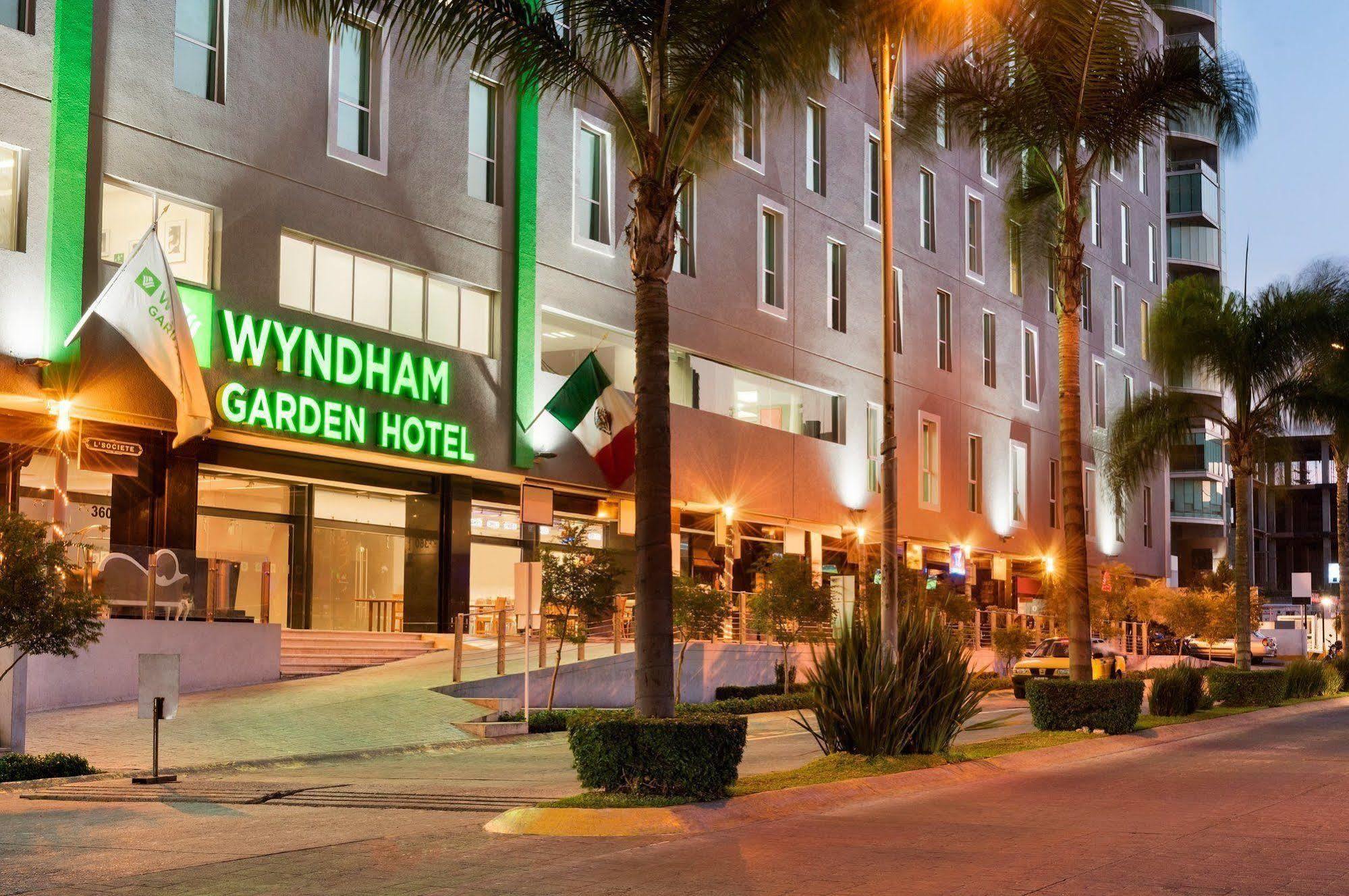 Wyndham Garden Guadalajara Acueducto Ξενοδοχείο Zapopan Εξωτερικό φωτογραφία