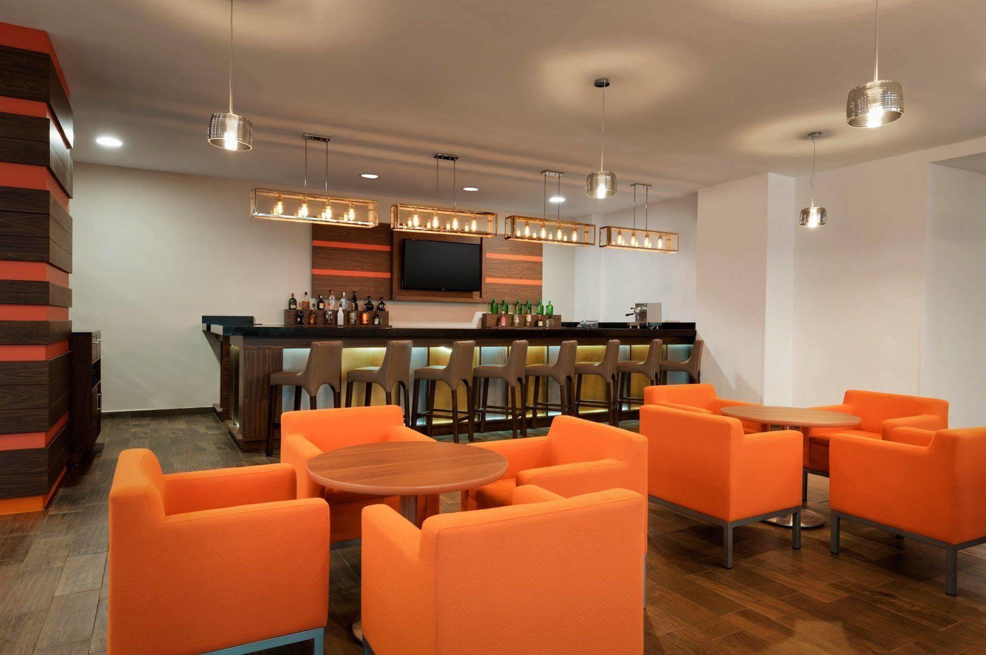 Wyndham Garden Guadalajara Acueducto Ξενοδοχείο Zapopan Εξωτερικό φωτογραφία